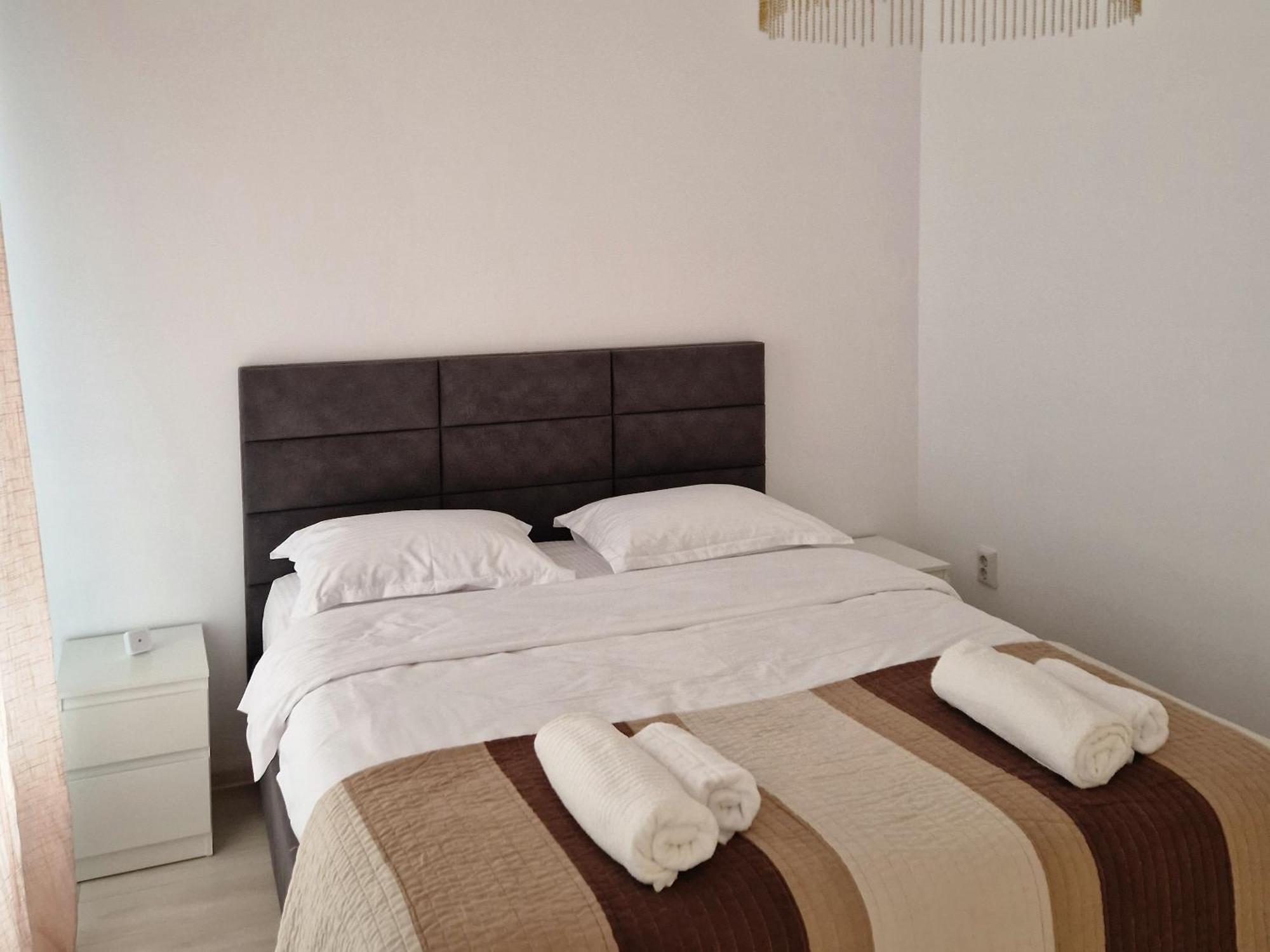 Mmc Apartament Apartment Brasov Bagian luar foto